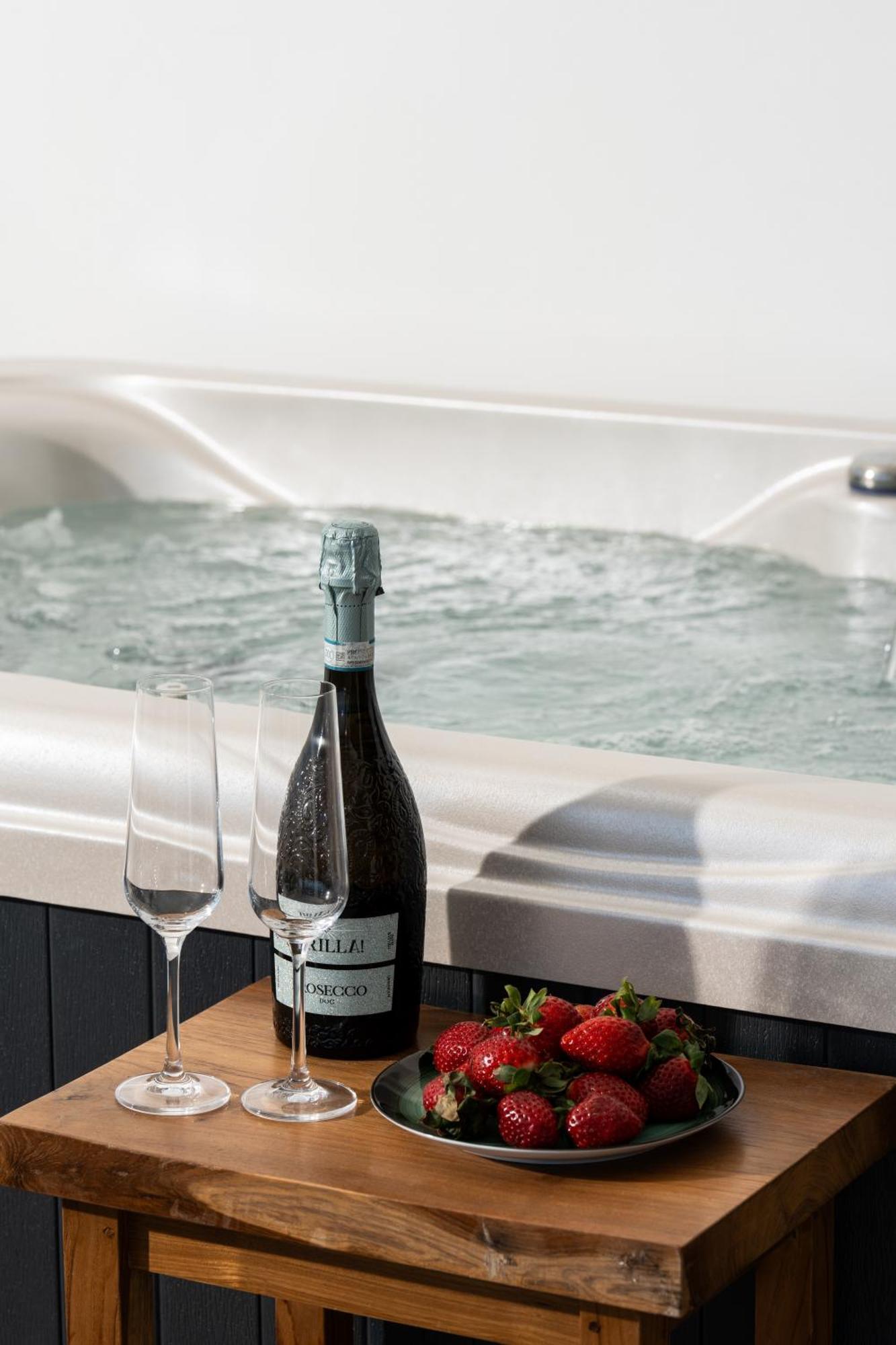Secret View Apartment, With Private Jacuzzi Ρέθυμνο Εξωτερικό φωτογραφία